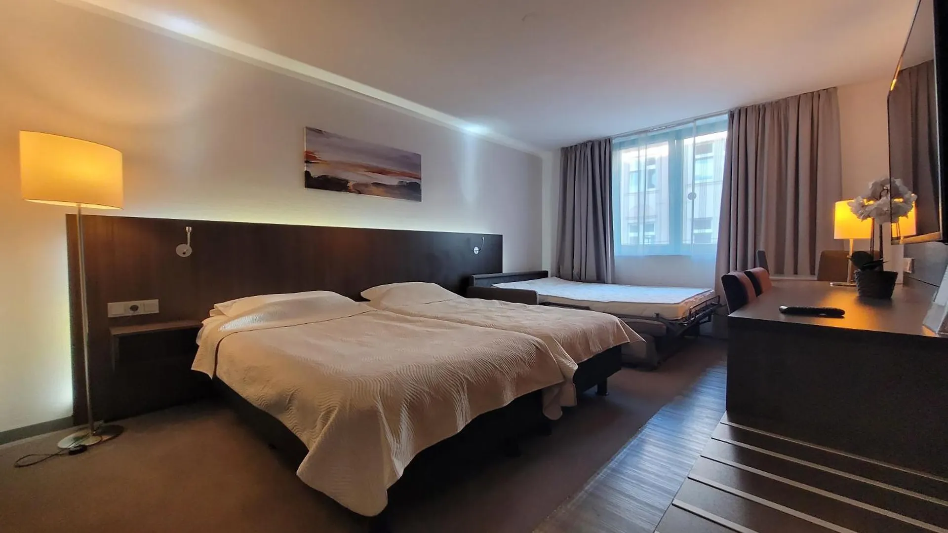 Nice Apartment In Modern Center Of Duesseldorf